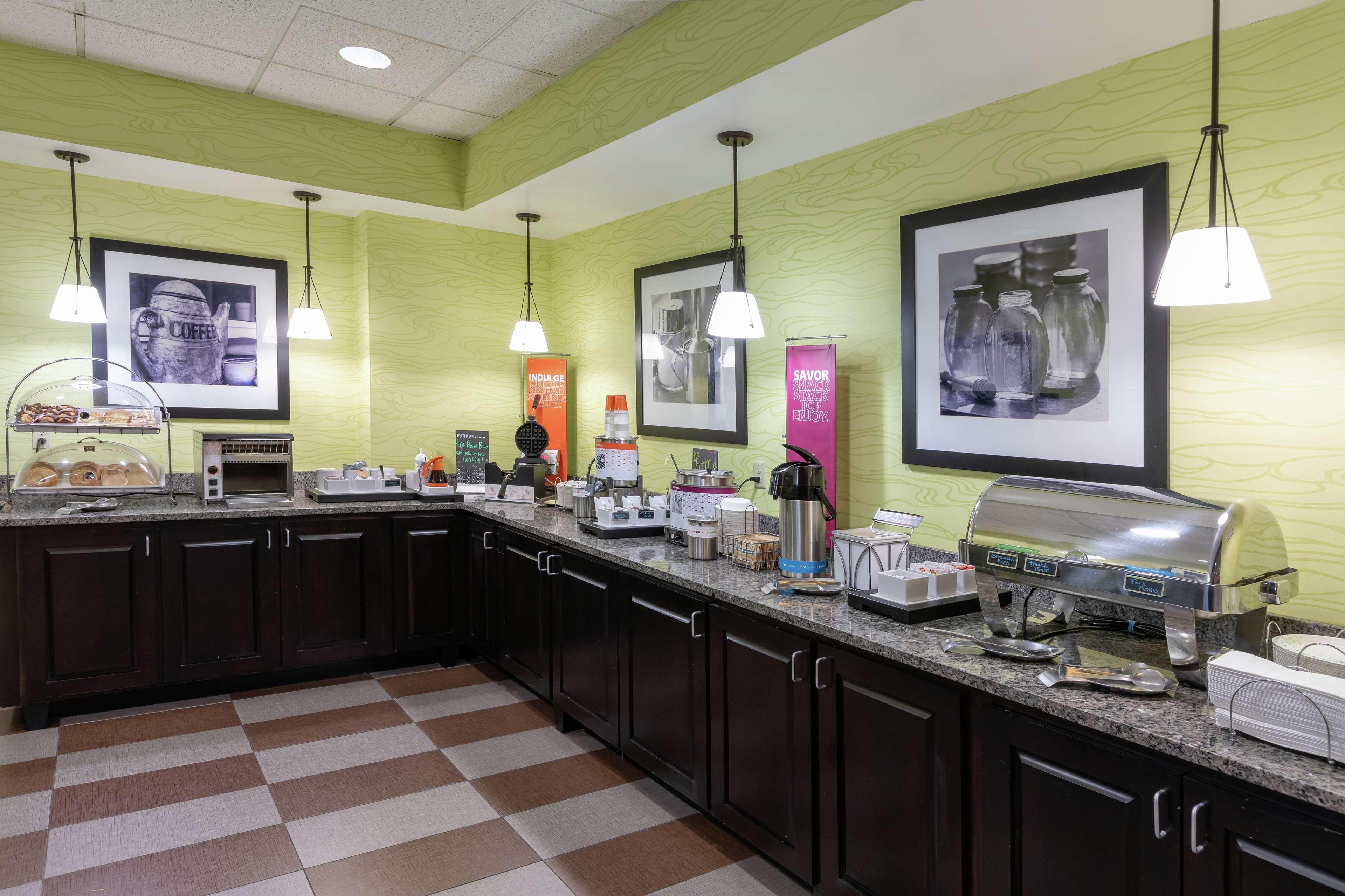 Hampton Inn Houma Eksteriør bilde