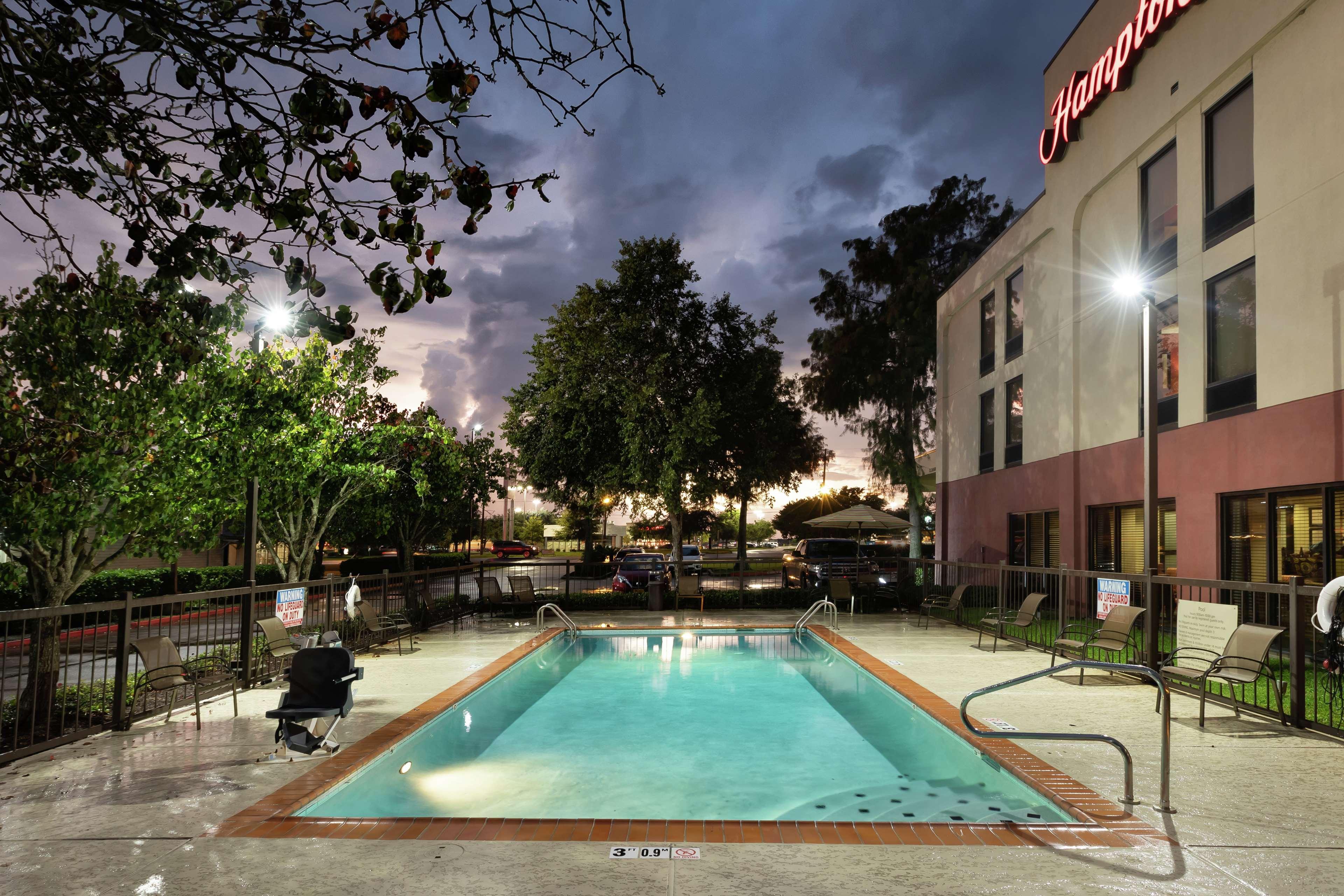 Hampton Inn Houma Eksteriør bilde