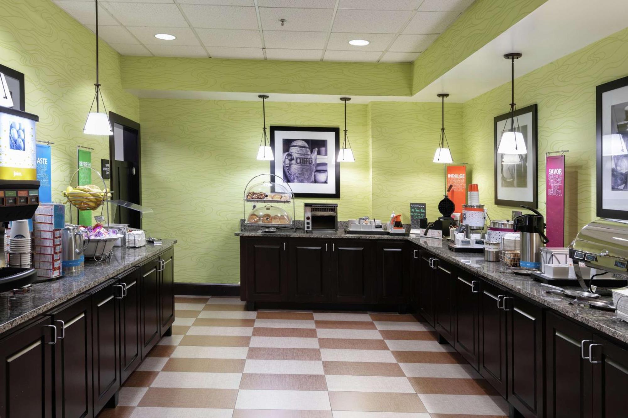 Hampton Inn Houma Eksteriør bilde